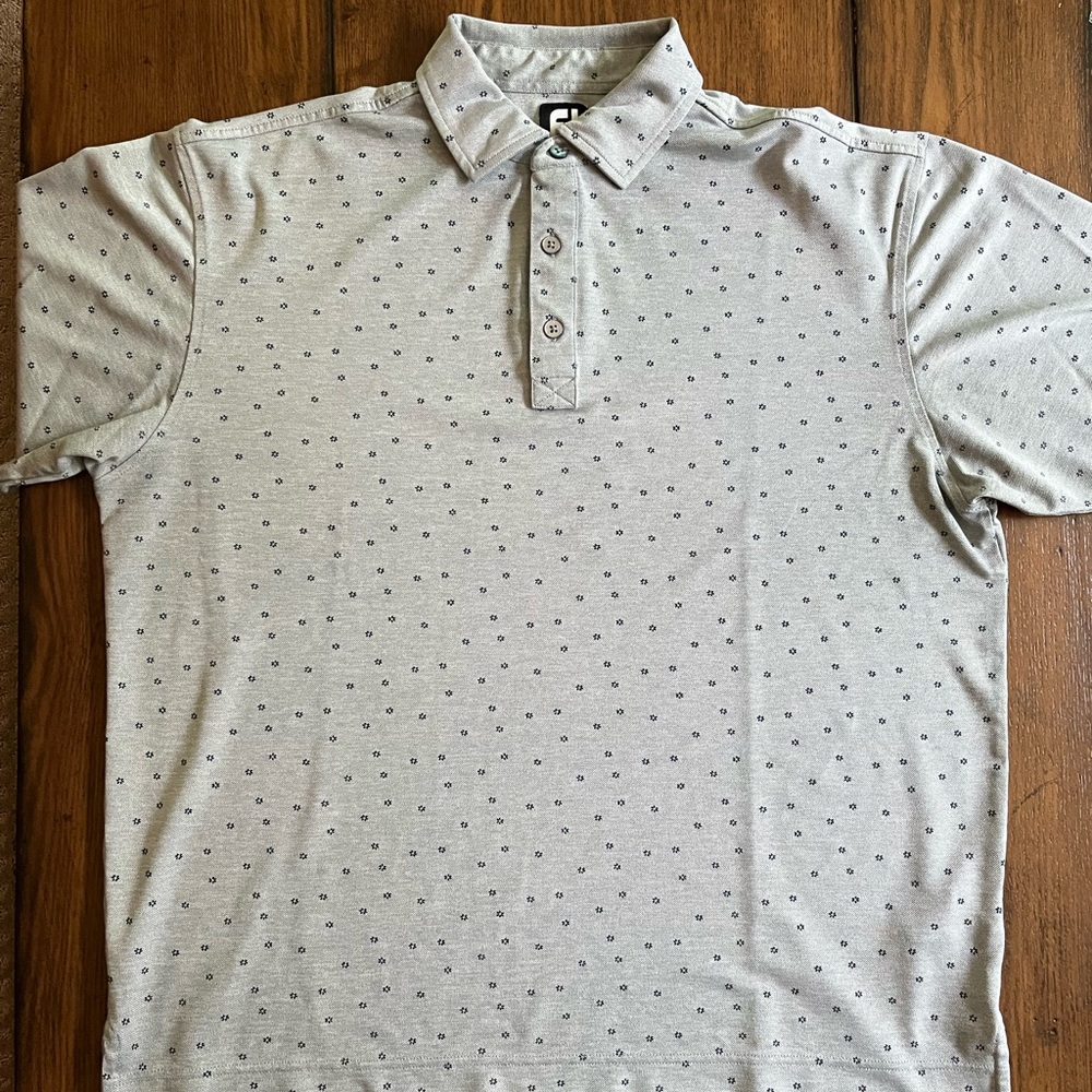 Men’s XL FootJoy golf shirt.